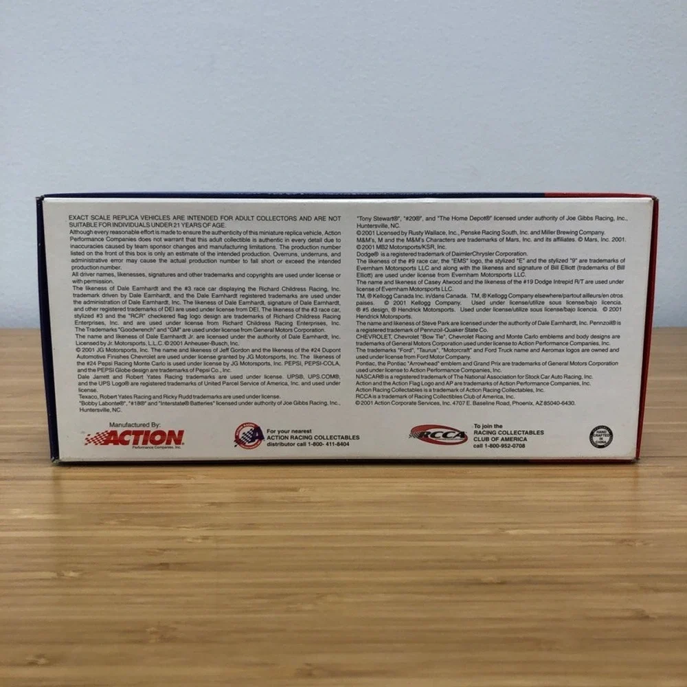 Action Kevin Harvick 1:24 Stock Car Blue 2001 Monte Carlo ACDelco #2